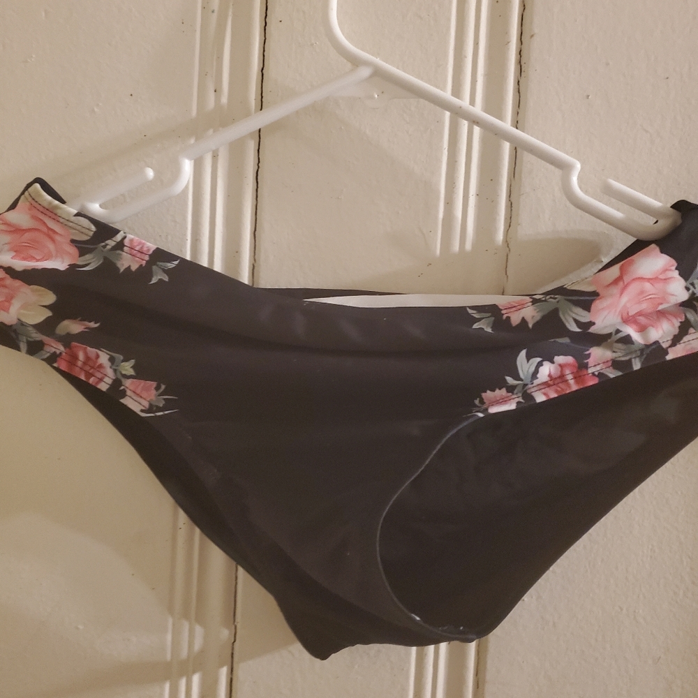 High wasted bathing suit bottoms